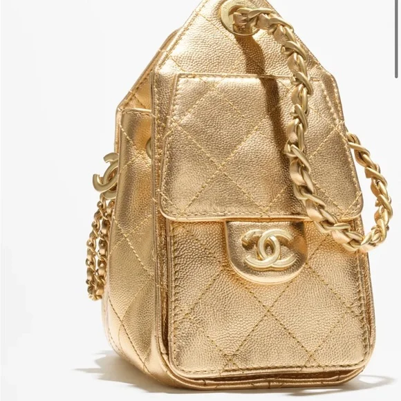 CHANEL 25 MINI HANDBAG in gold - Picture 3 of 9